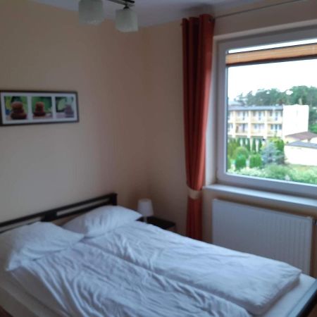 Apartament W Bursztynowych Komnatach Ujście-Darłowskie Esterno foto