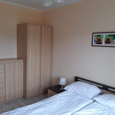 Apartament W Bursztynowych Komnatach Ujście-Darłowskie Esterno foto