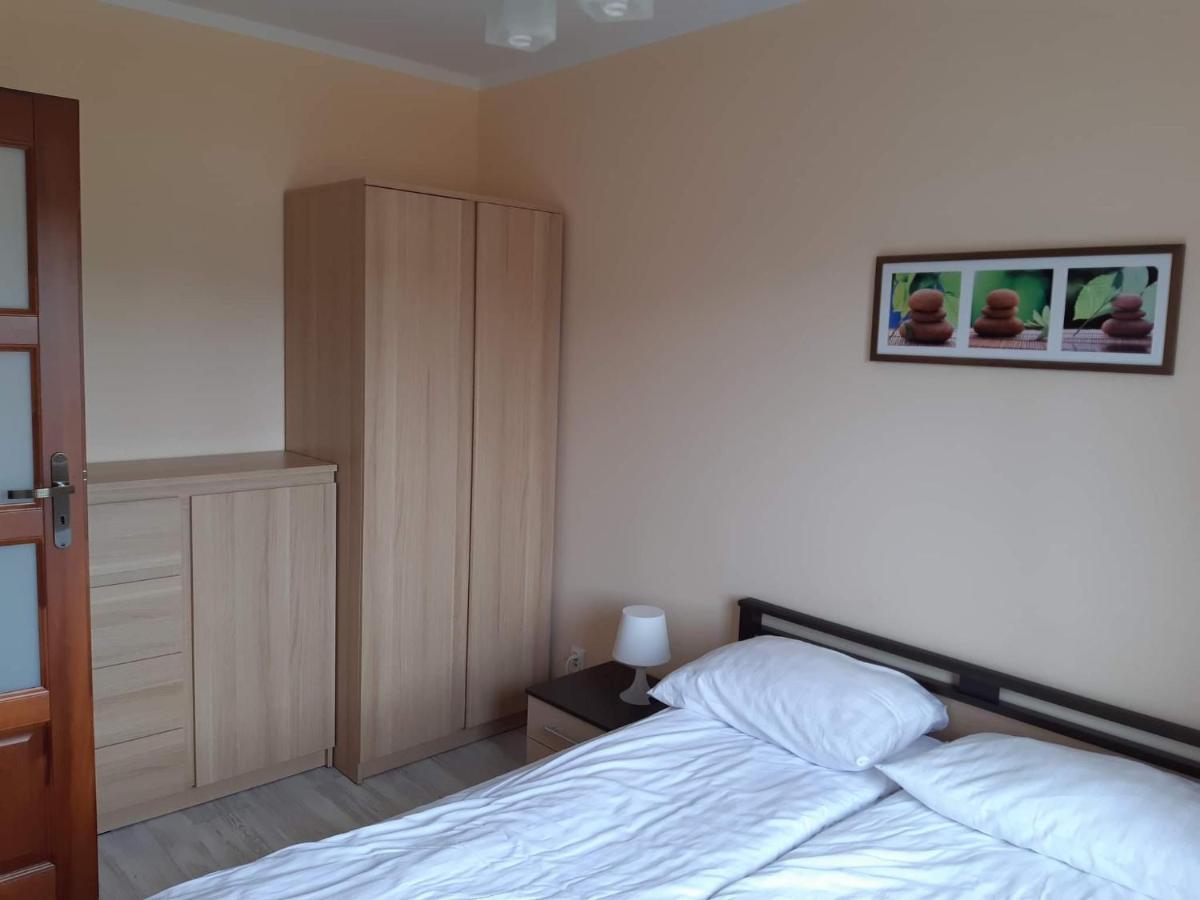 Apartament W Bursztynowych Komnatach Ujście-Darłowskie Esterno foto